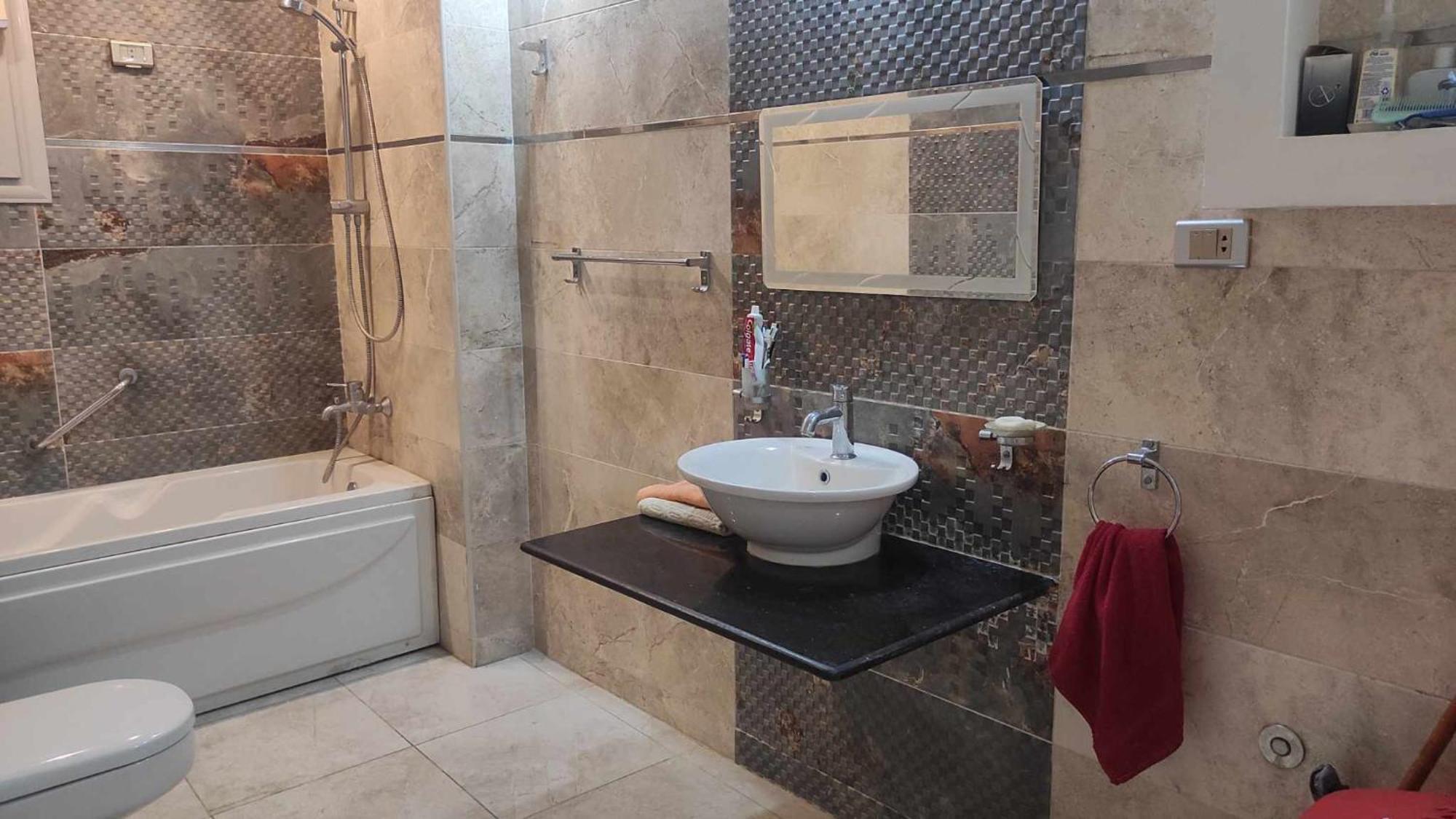 Comfy Luxurious Apartments In Central Location In Mansheyet El Bakry East Cairo Exterior photo