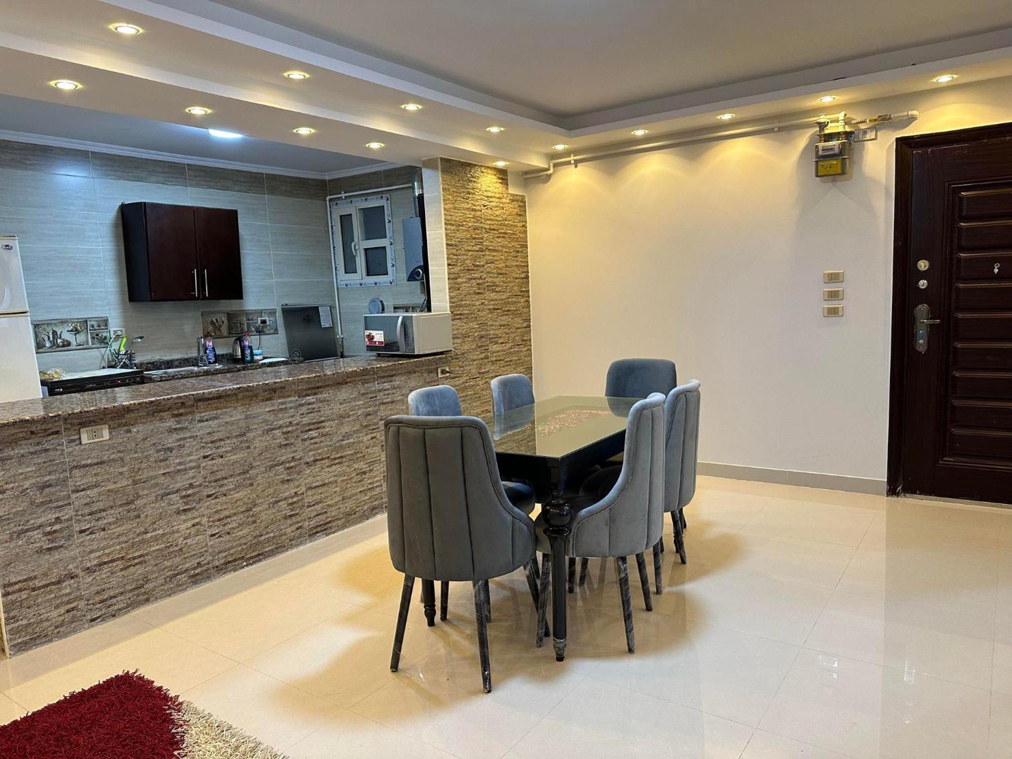 Comfy Luxurious Apartments In Central Location In Mansheyet El Bakry East Cairo Exterior photo