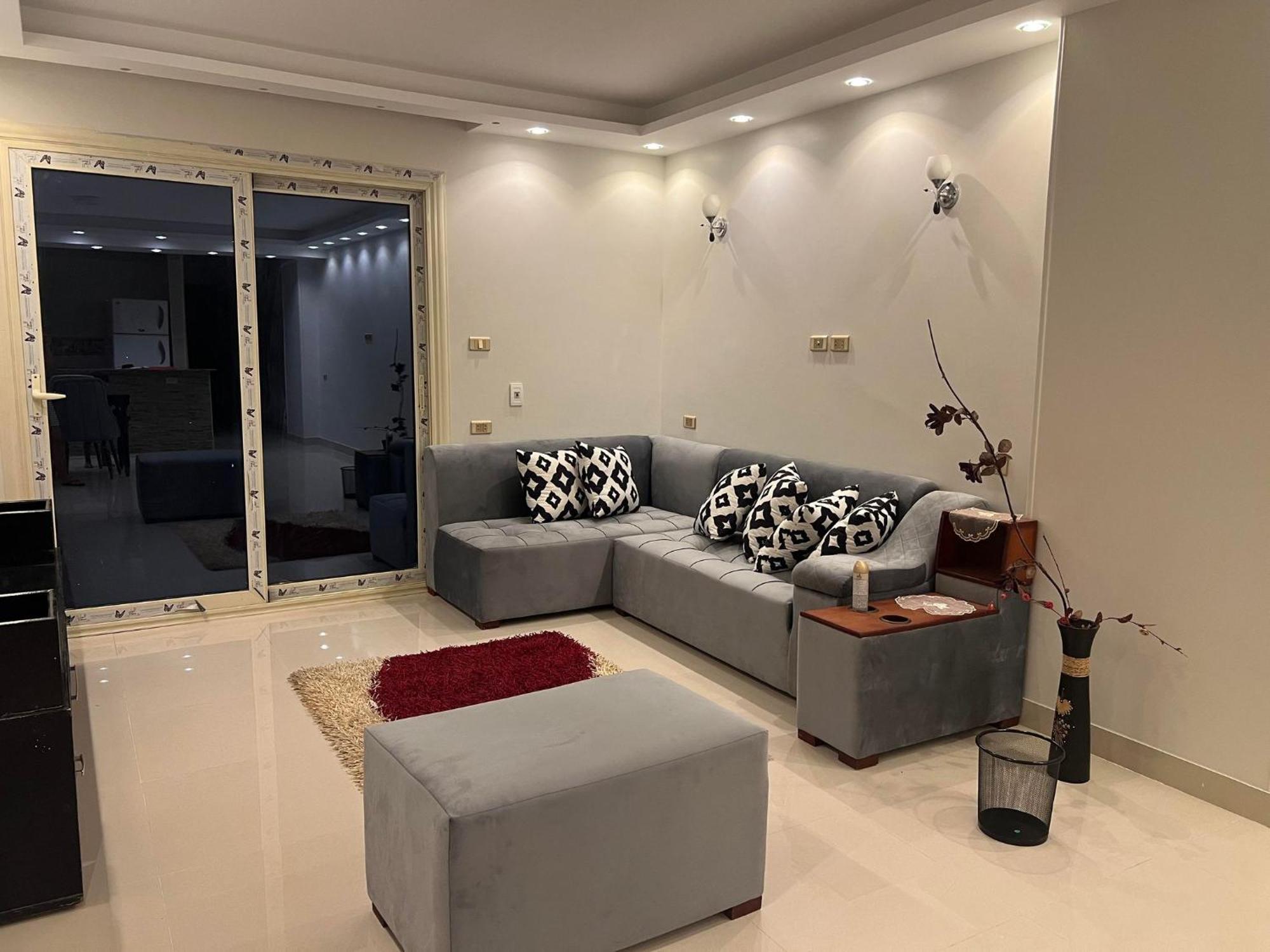 Comfy Luxurious Apartments In Central Location In Mansheyet El Bakry East Cairo Exterior photo