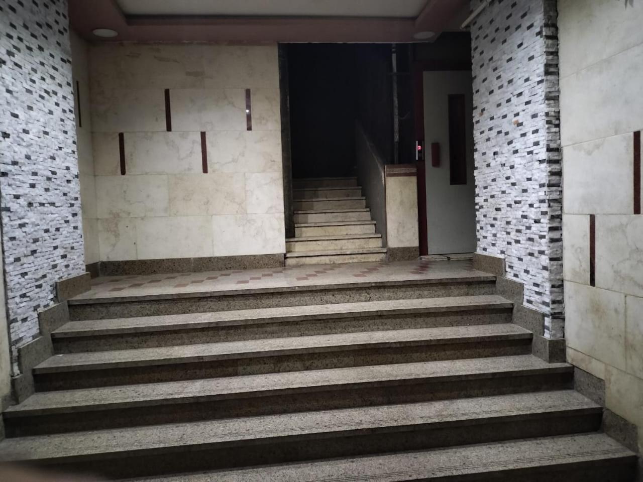 Comfy Luxurious Apartments In Central Location In Mansheyet El Bakry East Cairo Exterior photo